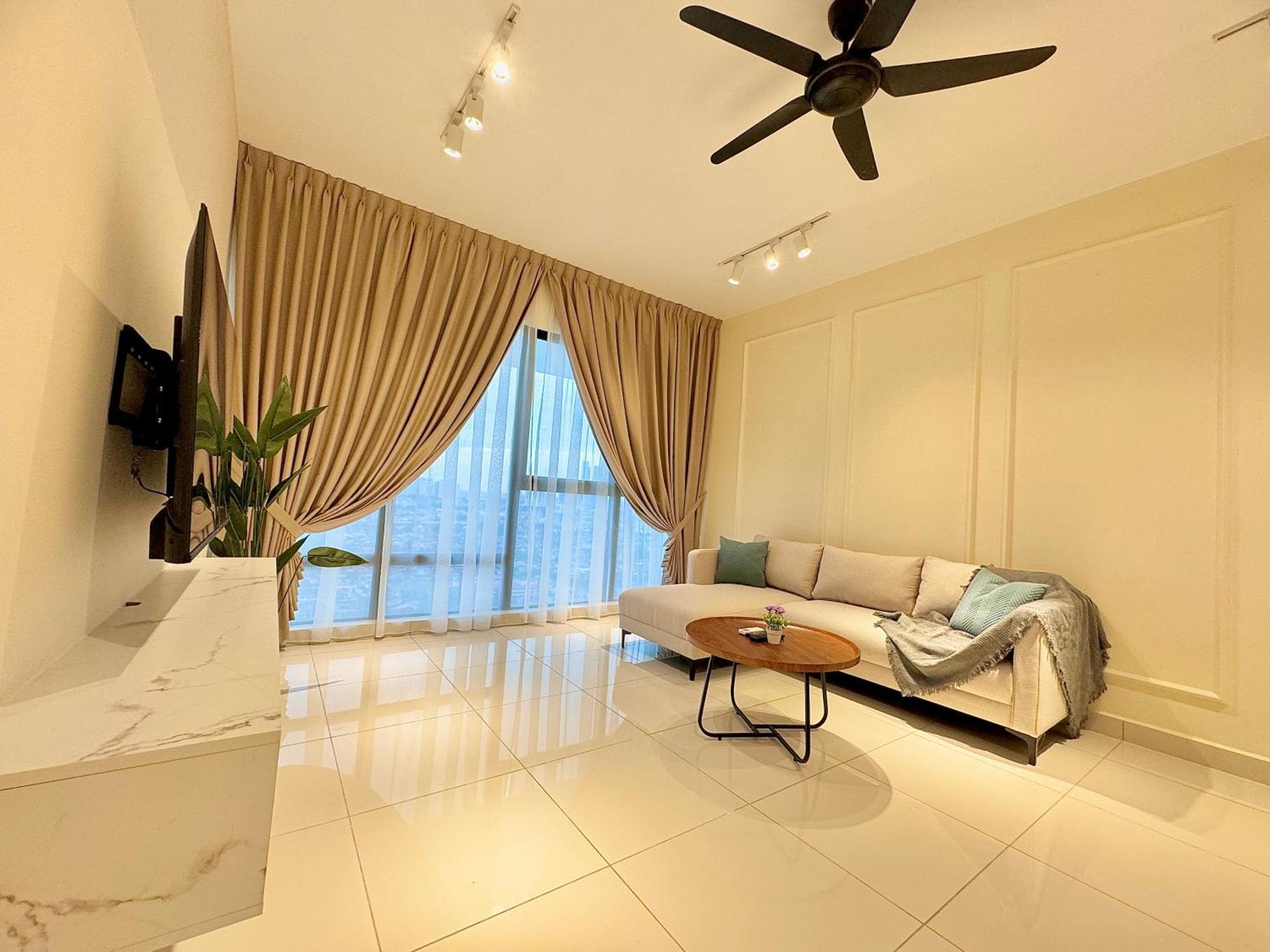 Mosaic Southkey Mid Valley By Luxecocoo Ck Johor Bahru Exterior photo